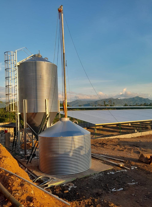 Montaje de silos - 2